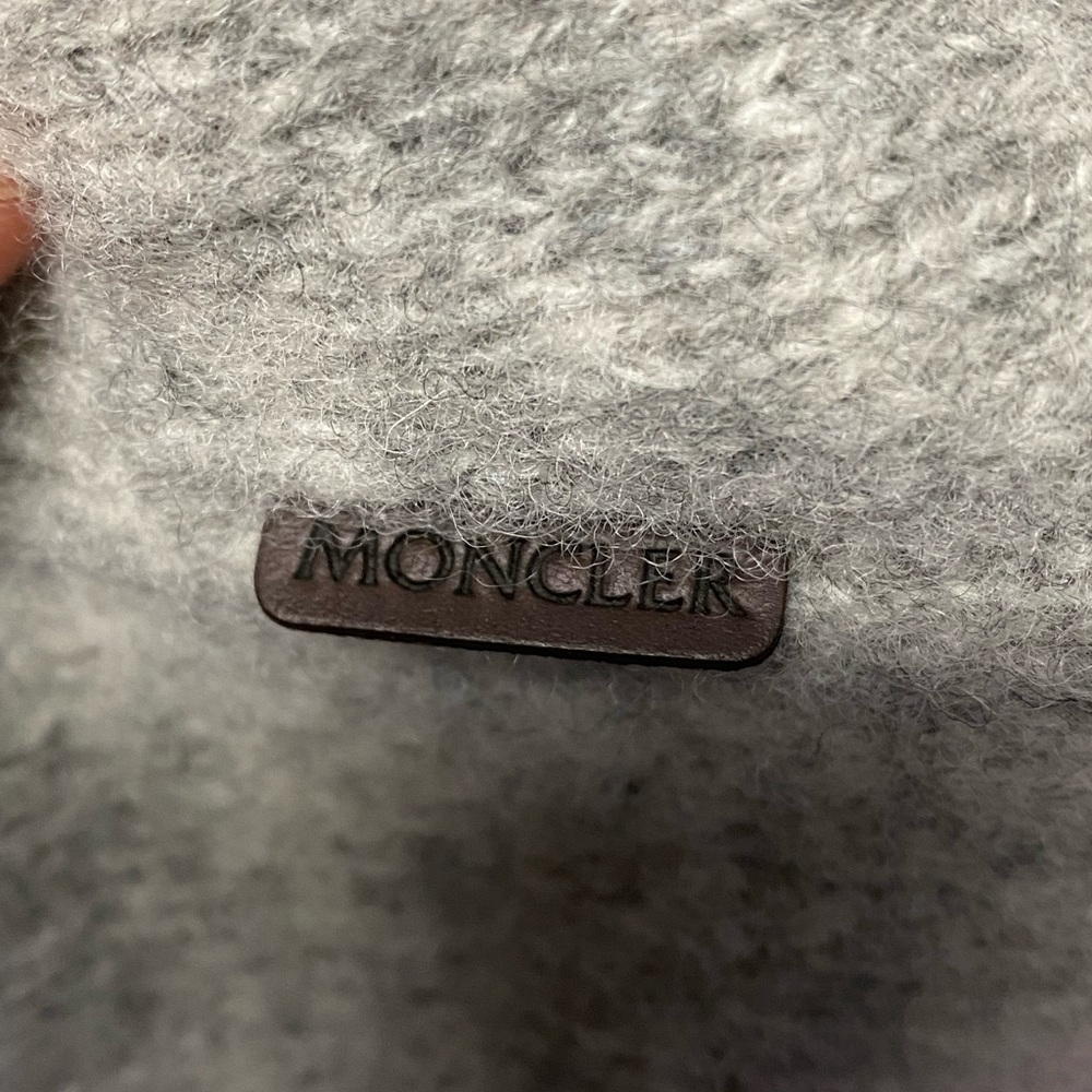 Moncler - Picture 5 of 8